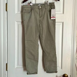 Jessica Simpson Rolled Cropped Skinny Jeans, size 8/29